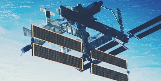 worlds first mini space elevator reach iss