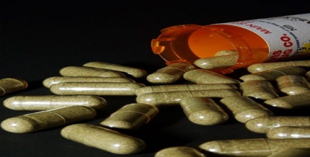 UnitedHealth plans for drug rebates to be passed on to customers