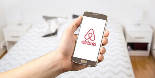 Airbnb invests in OYO to strengthen its hotel booking business
